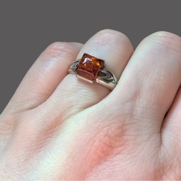 Vintage Jewelry - Vintage stamped silver ring amber square cabochon glows sz 7.25 boho